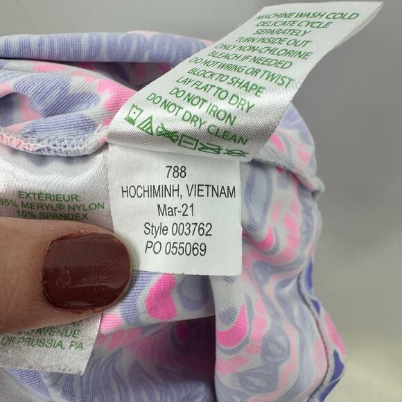 Lilly Pulitzer Luxletic Skort M Annora Sea You Soon Raz Berry Pleated Tennis - Picture 9 of 9